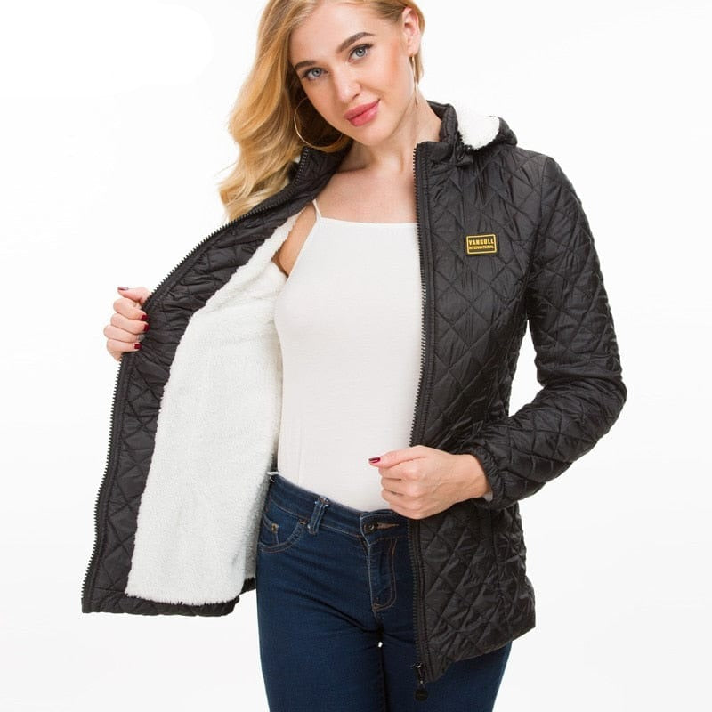 Pikowana Krótka Kurtka