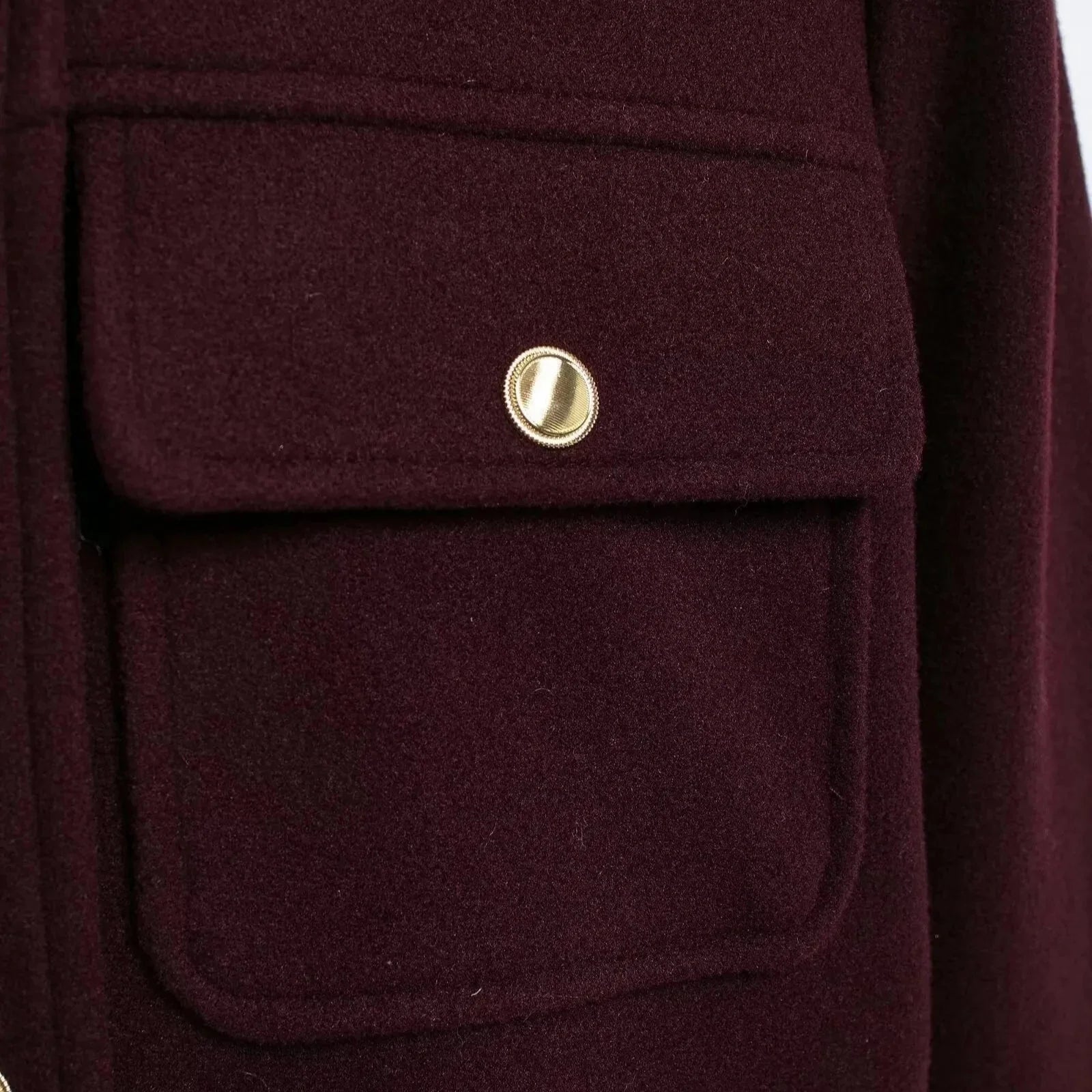 Elegancka Kurtka Ze Złotymi Guzikami