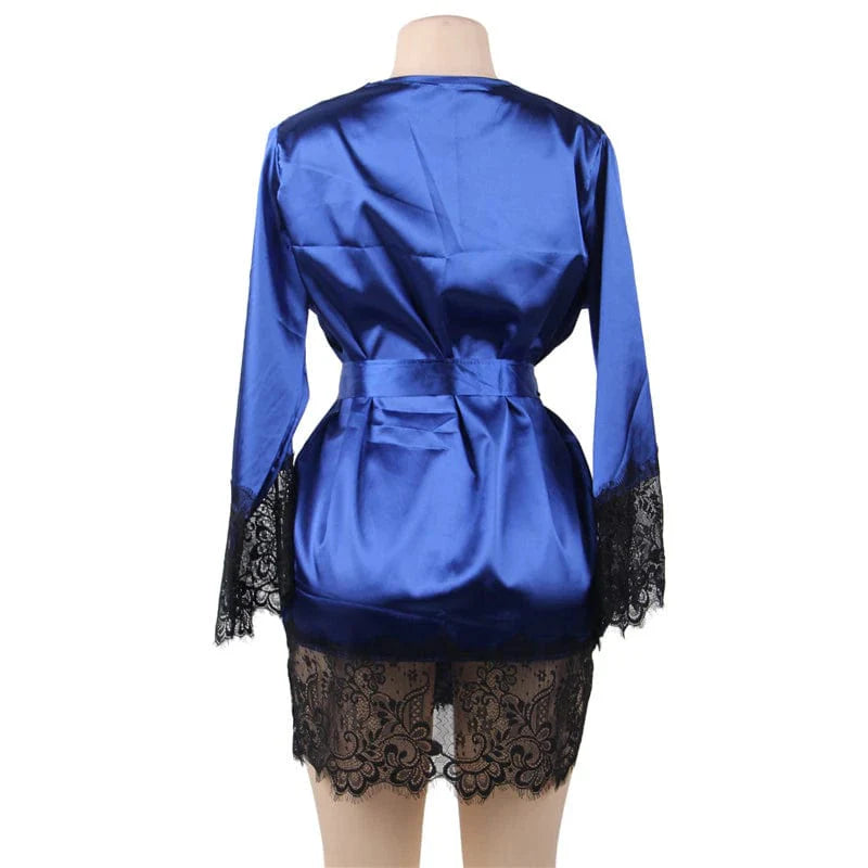 Satynowy Peniuar Z Koronkowym Wykończeniem