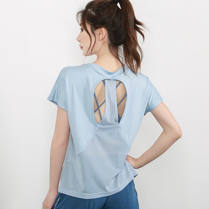 Sportowy Top Z Krótkim Rękawem I Rozcięciem Na Plecach