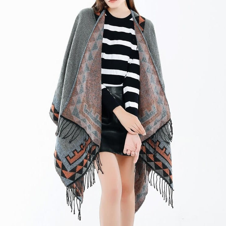 Sweter Ponczo Z Azteckimi Wzorami