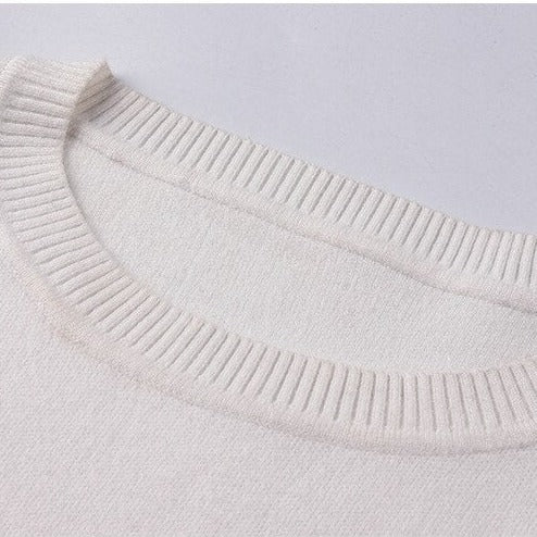 Sweter Ze Zwierzęcym Motywem