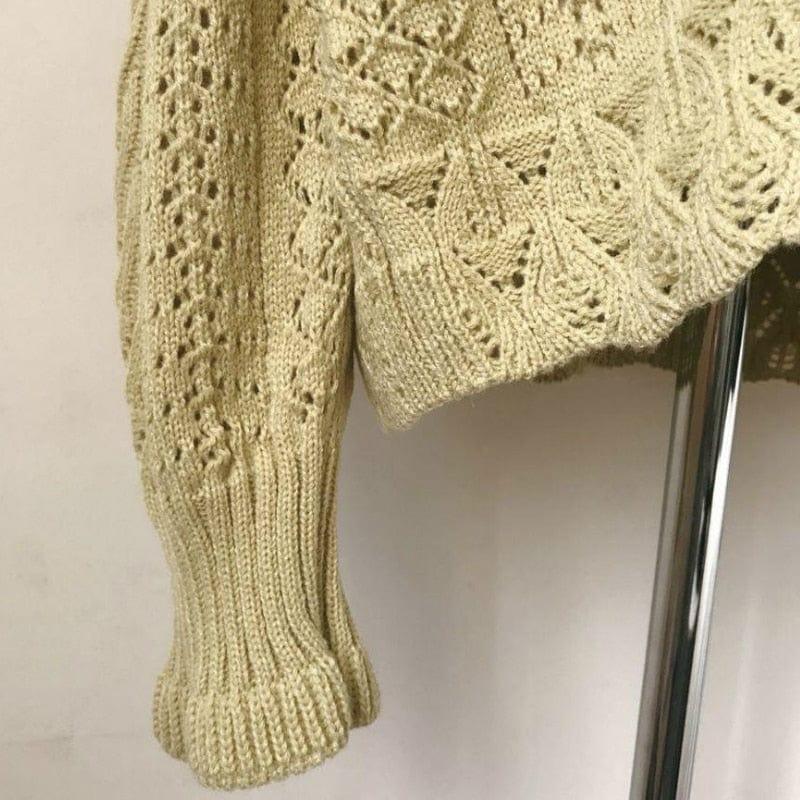 Delikatny Zapinany Sweter