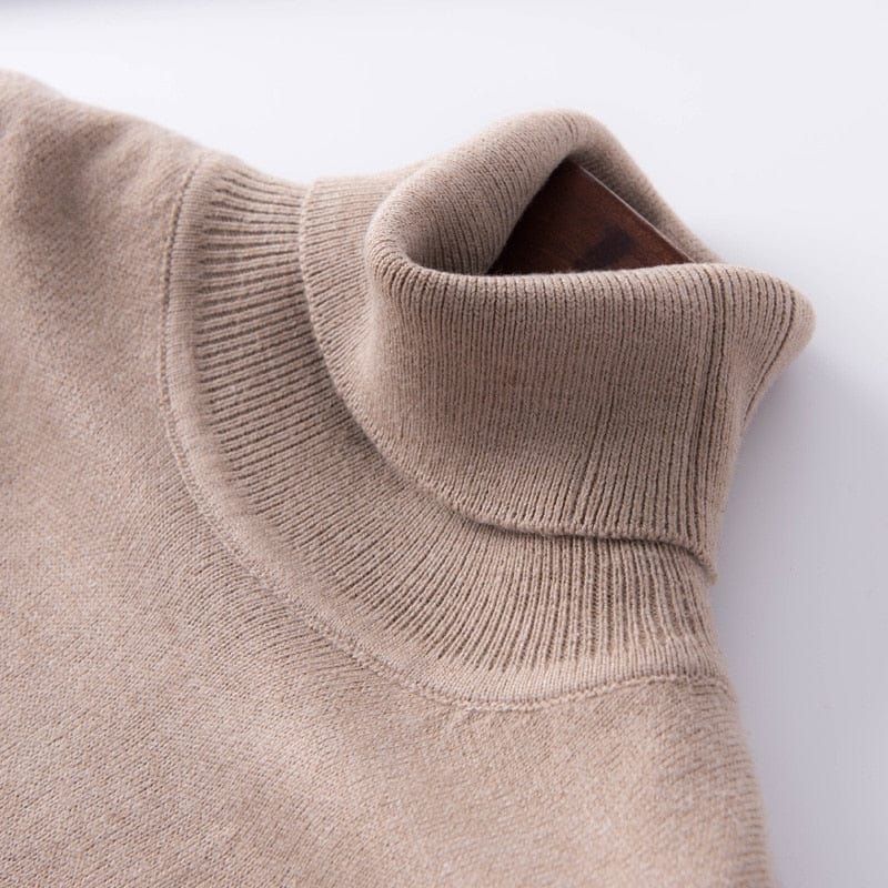 Minimalistyczny Sweter Z Golfem