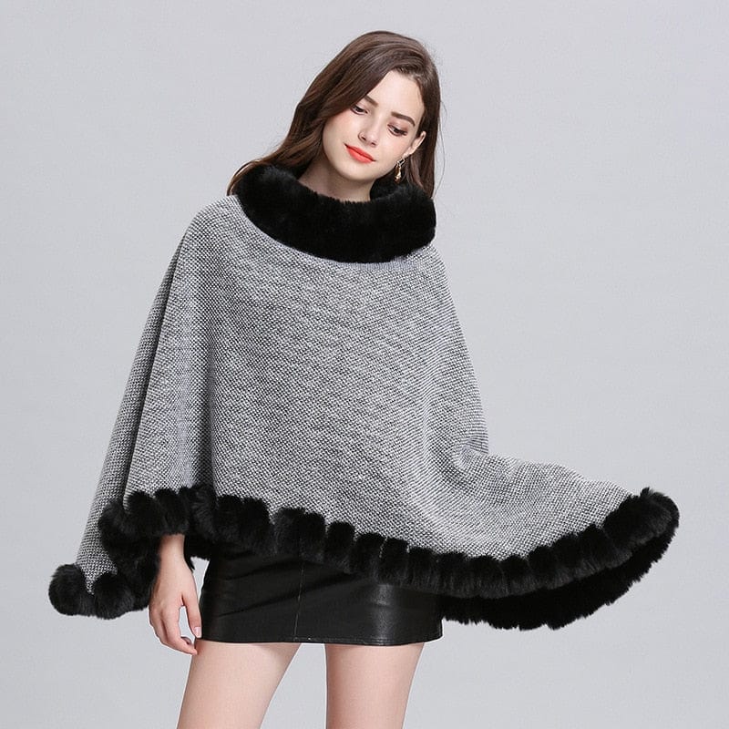 Rozkloszowany Sweter Ponczo