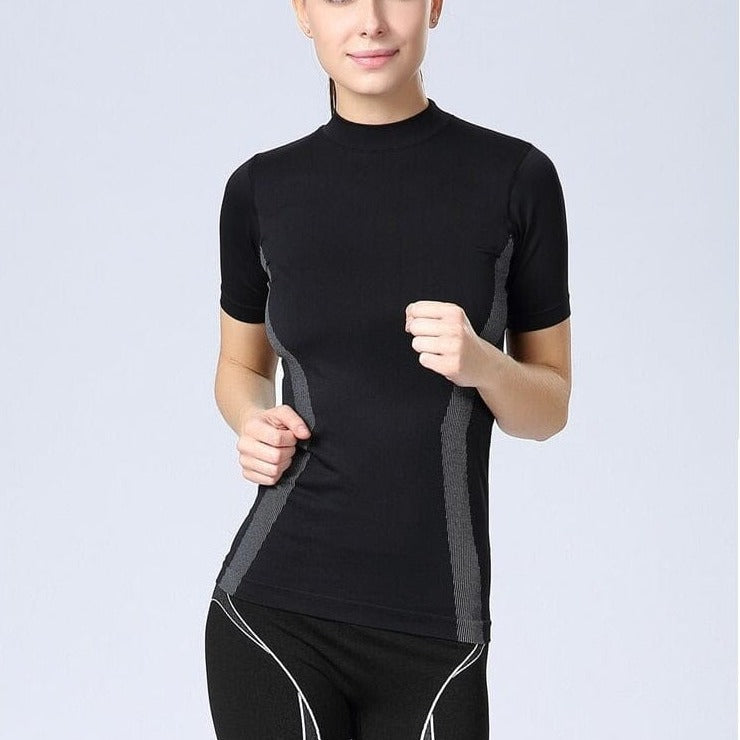 Sportowy Top Z Przeszyciami