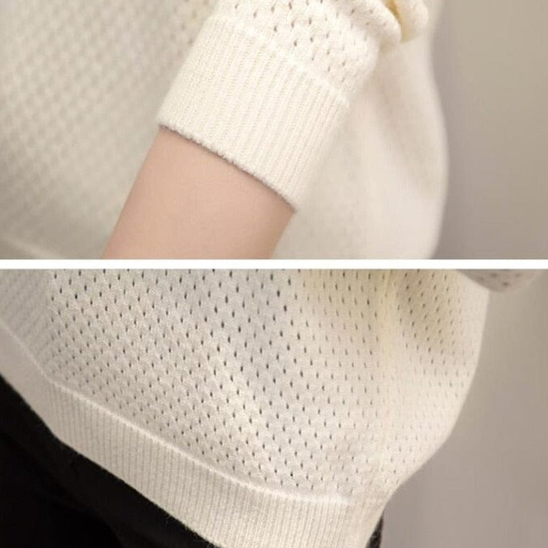 Sweter Z Ozdobnym Dekoltem